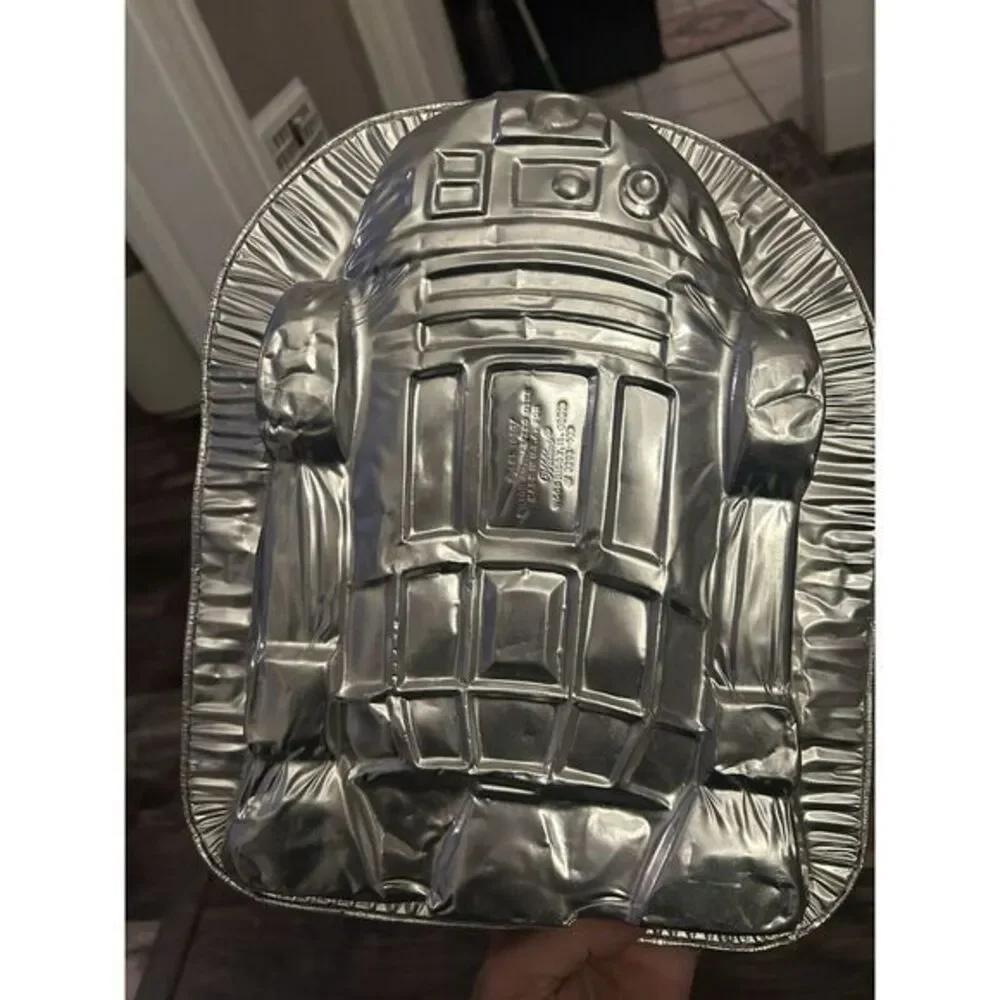 Vintage WILTON Cake Decorating Kit STAR WARS R2D2 And Bugs Bunny Baking Pan 1977